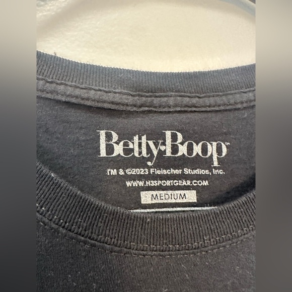 Betty Boop Black Crew Neck Tee - Picture 3 of 4